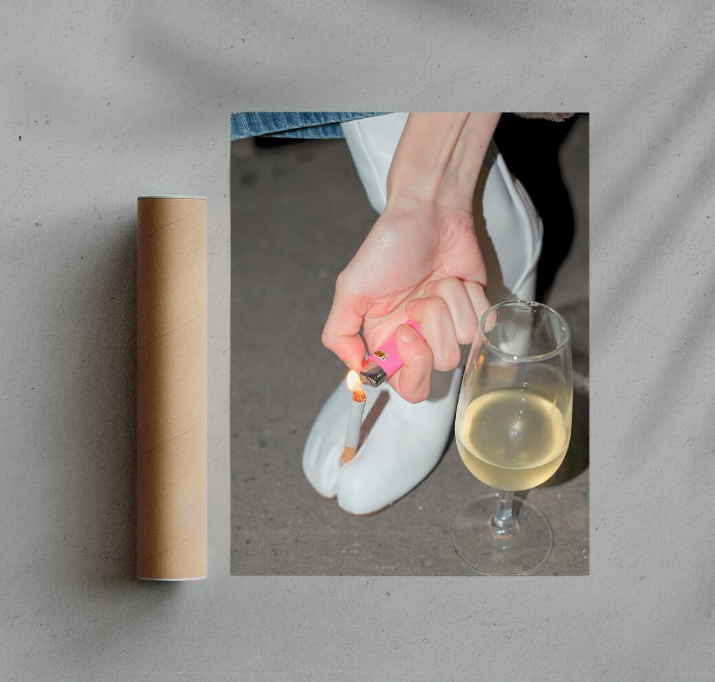 A lighter please - Image 3