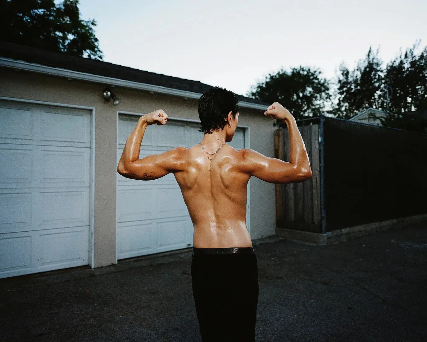 Backyard Flex - Image 2