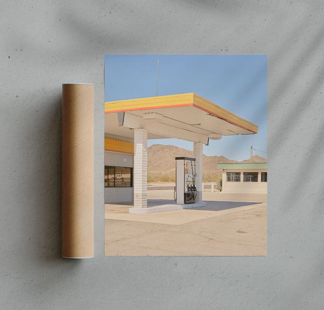 Gas station, Arizona - Image 3
