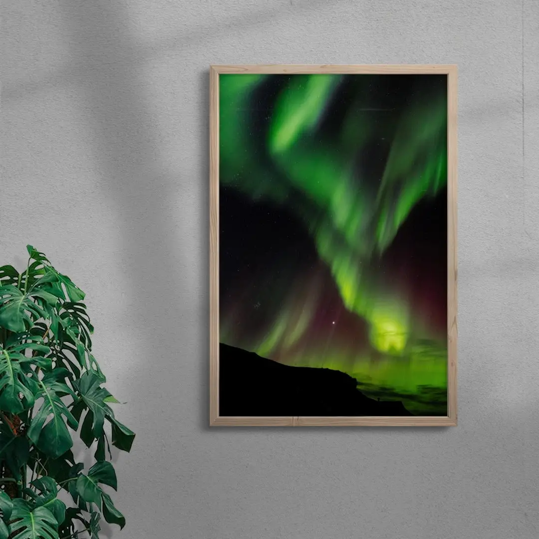 Green Aurora - Image 6