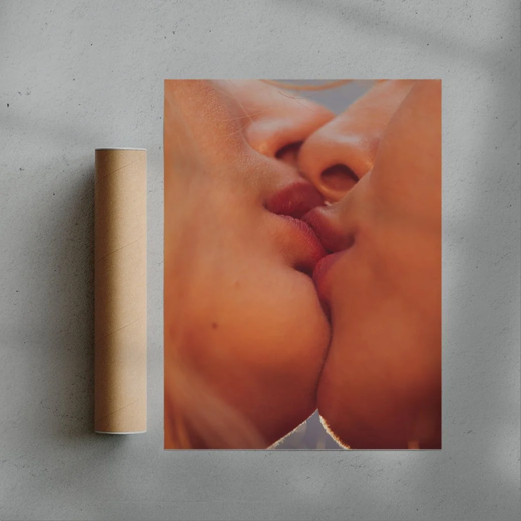 THE ART OF KISSING - Image 3